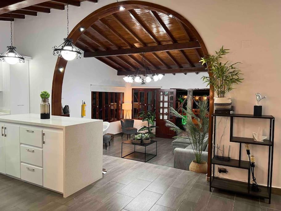 Villa Palos Altos Poblado, A Distancia Caminando De Restaurantes *